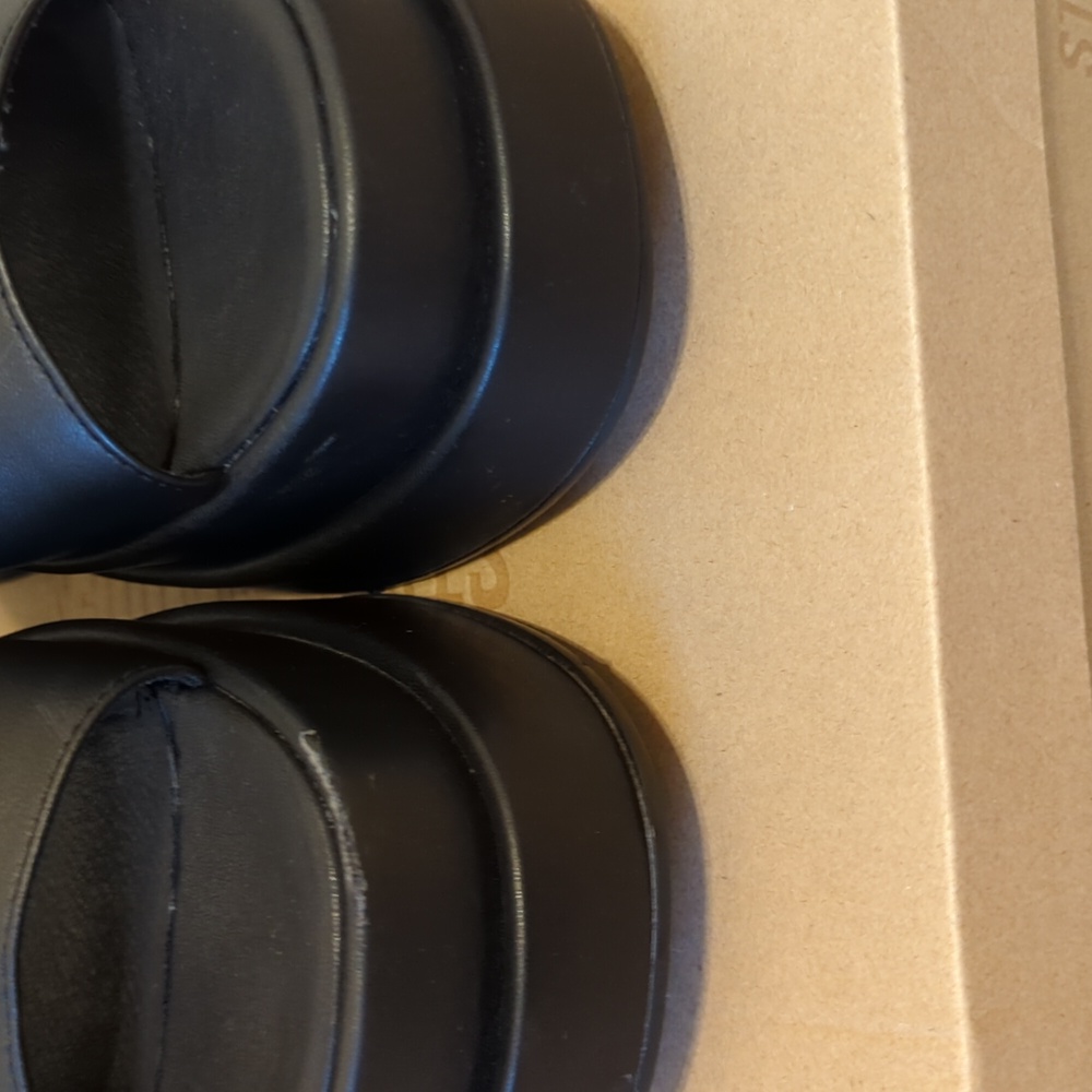 Steve Madden Cagey Platforms - Picture 7 of 8